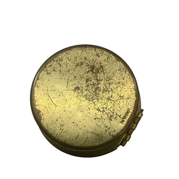 Pill Box Art Victorian Courting Couple Gold Tone Hinged Lid Vtg Japan 1 1/2"L - Picture 8 of 9